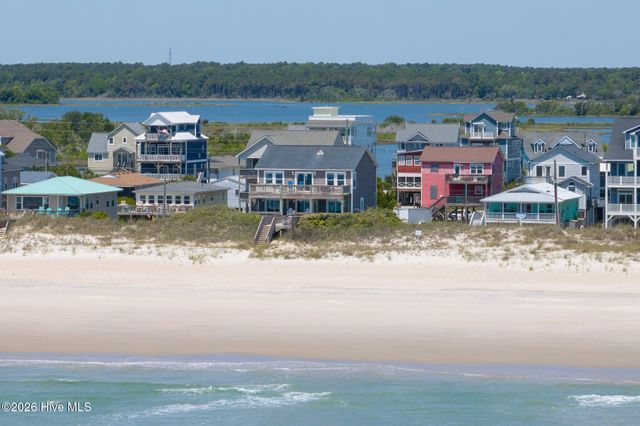 516 Ocean Drive, N Topsail Beach, NC 28460