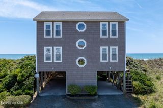516 Ocean Drive, N Topsail Beach, NC 28460