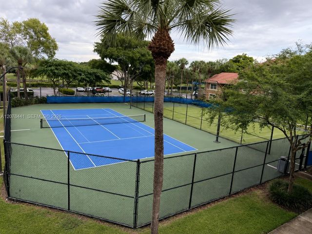8821 Wiles Road 304, Coral Springs, FL 33067