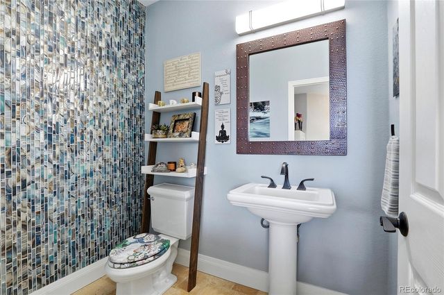 16 Camino Bosque, Boulder, CO 80302