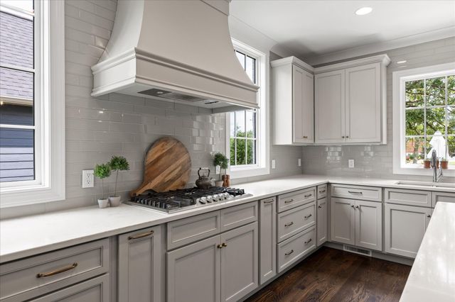 9288 White Ash Drive, Ooltewah, TN 37363