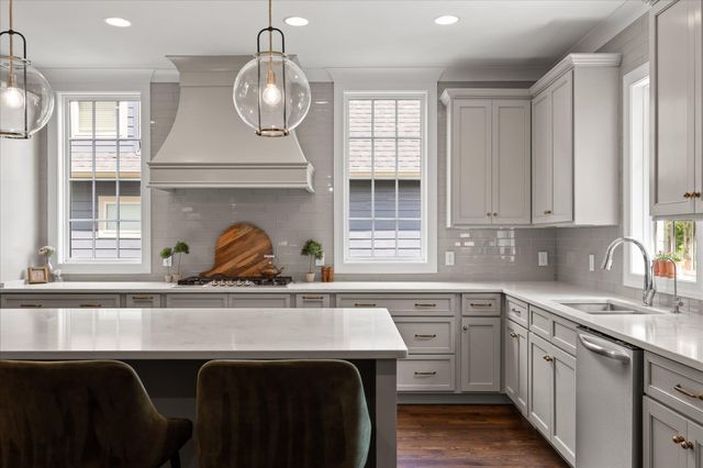 9288 White Ash Drive, Ooltewah, TN 37363