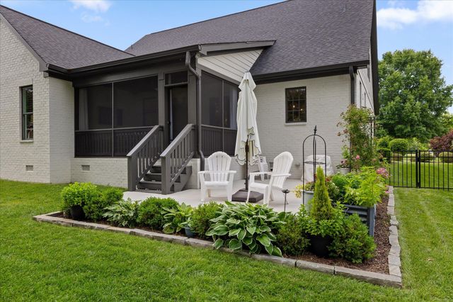 9288 White Ash Drive, Ooltewah, TN 37363