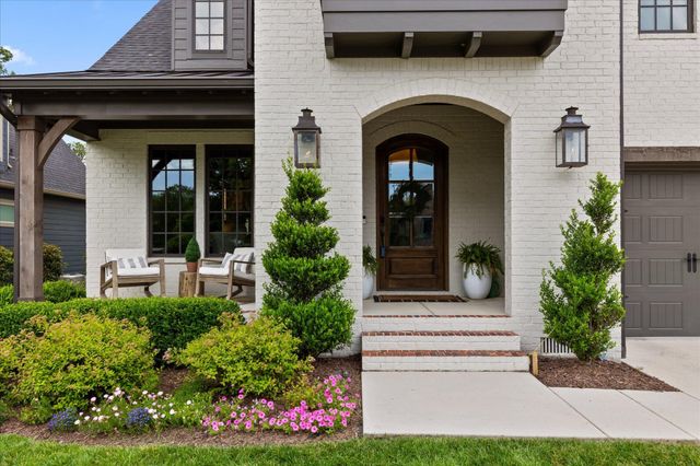 9288 White Ash Drive, Ooltewah, TN 37363