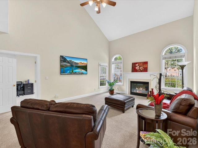 11958 Chevis Court, Charlotte, NC 28277