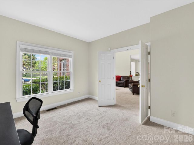 11958 Chevis Court, Charlotte, NC 28277