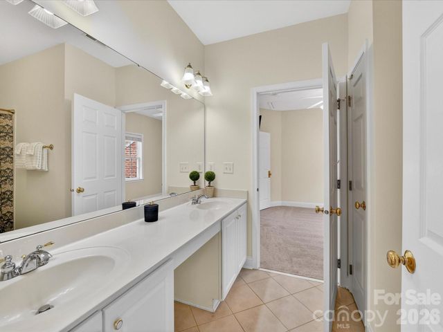 11958 Chevis Court, Charlotte, NC 28277