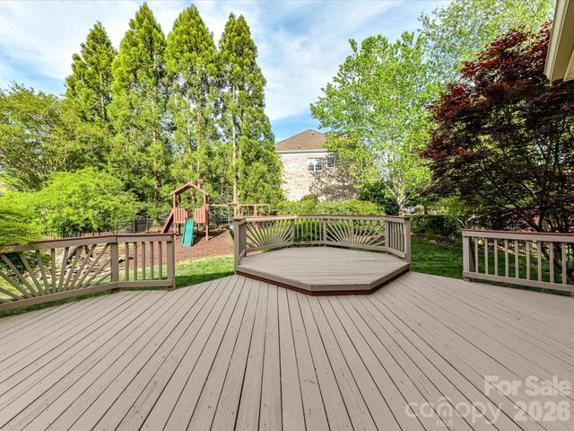 11958 Chevis Court, Charlotte, NC 28277