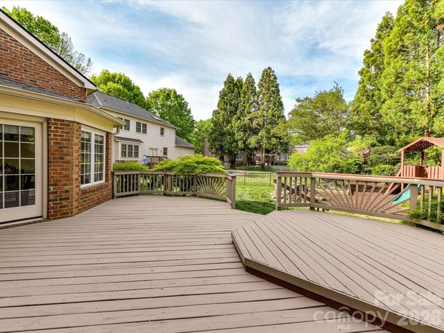 11958 Chevis Court, Charlotte, NC 28277