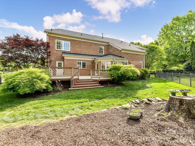 11958 Chevis Court, Charlotte, NC 28277