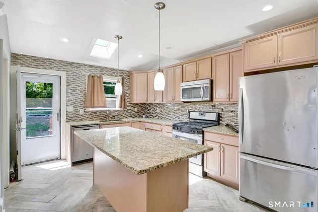 103 Robert Street, Waterbury, CT 06710