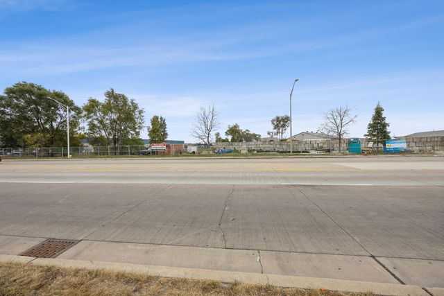 3700 W Lake Street, Melrose Park, IL 60160