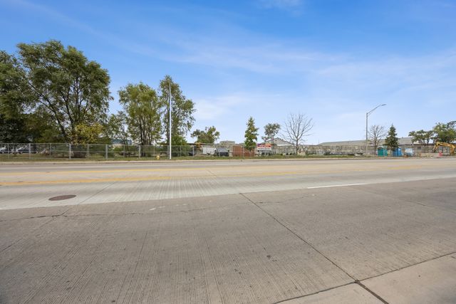 3700 W Lake Street, Melrose Park, IL 60160