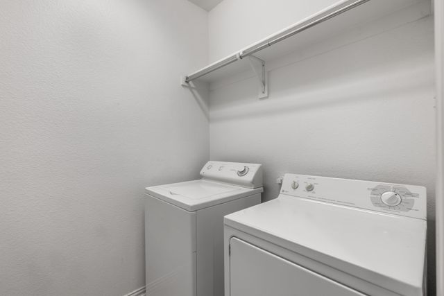 4018 Cascade Sky Drive, Arlington, TX 76005