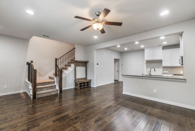 4018 Cascade Sky Drive, Arlington, TX 76005