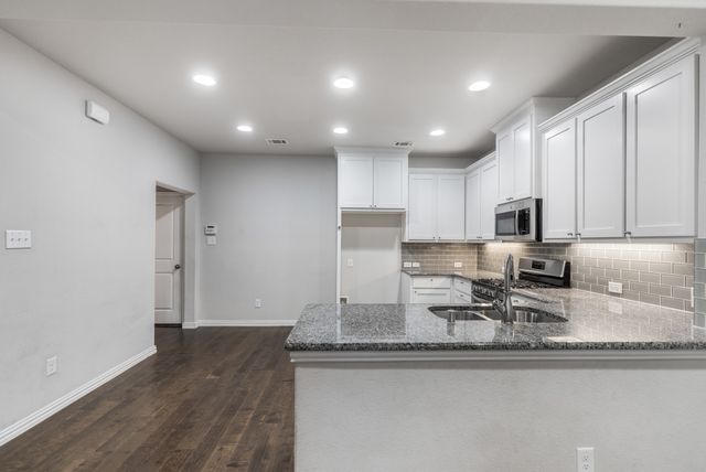 4018 Cascade Sky Drive, Arlington, TX 76005