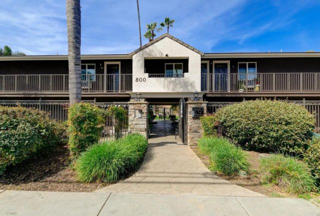 800 N Mollison Ave 36, El Cajon, CA 92021