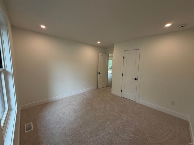 4620 S Woodbine Drive, Bloomington, IN 47403