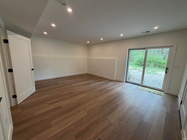 4620 S Woodbine Drive, Bloomington, IN 47403