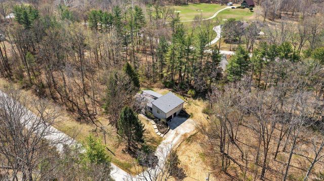 4620 S Woodbine Drive, Bloomington, IN 47403