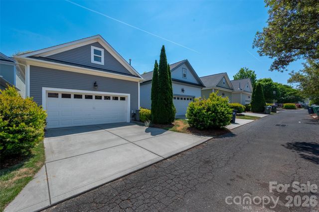 1212 Inn Keepers Way, Cornelius, NC 28031