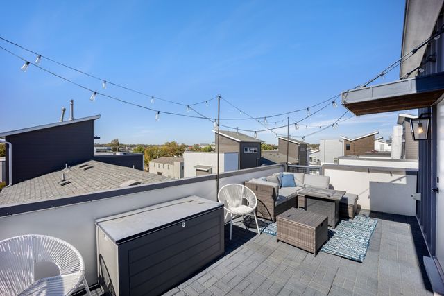 241 Wimberly Street, Fort Worth, TX 76107