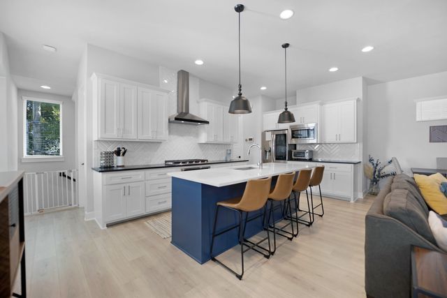 241 Wimberly Street, Fort Worth, TX 76107