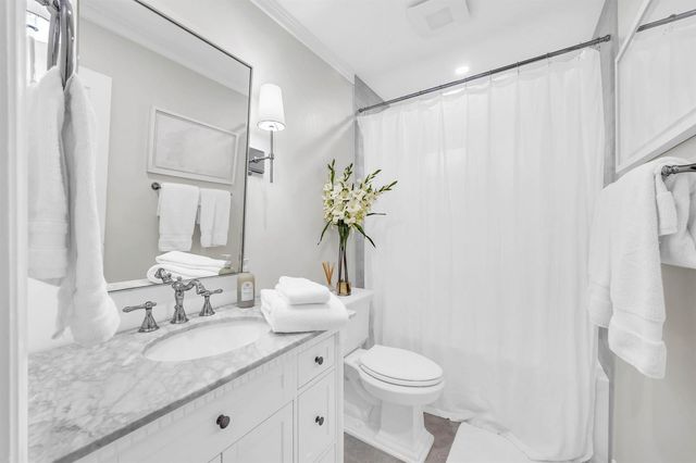 366 ELM Avenue, Tequesta, FL 33469