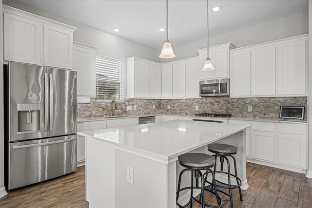 31814 Dunham Lake Drive, Hockley, TX 77447
