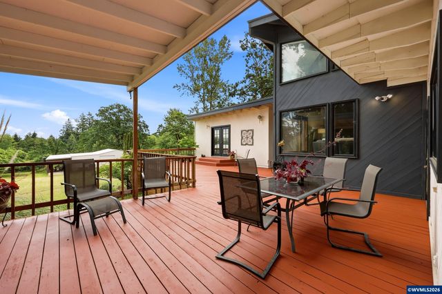 38597 Shady Oak Rd NE, Albany, OR 97322