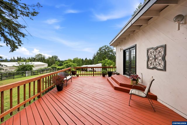 38597 Shady Oak Rd NE, Albany, OR 97322