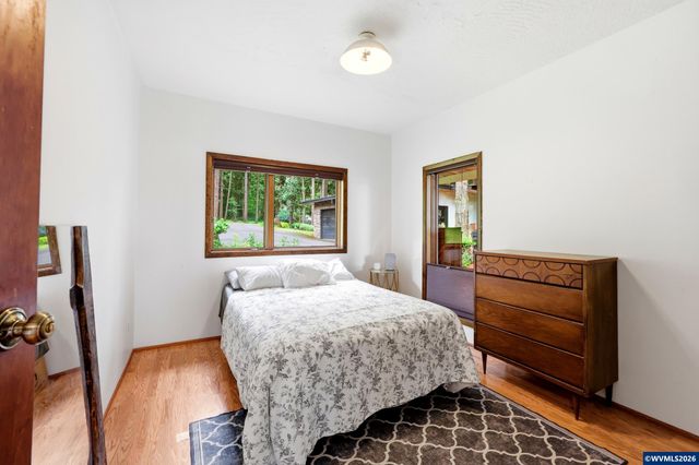 38597 Shady Oak Rd NE, Albany, OR 97322