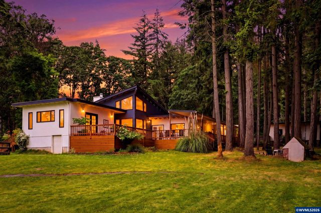 38597 Shady Oak Rd NE, Albany, OR 97322