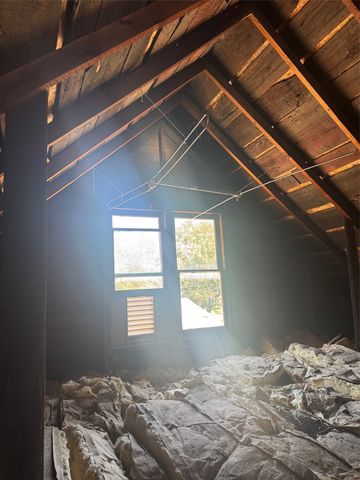 723 W 6th Street S, Newton, IA 50208