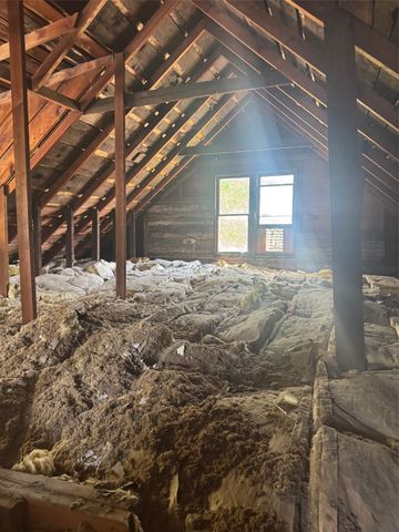 723 W 6th Street S, Newton, IA 50208