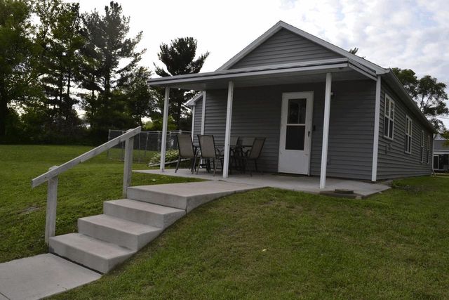 1110 LaGrange Avenue, Tomah, WI 54660