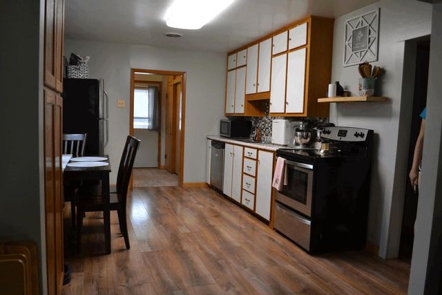 1110 LaGrange Avenue, Tomah, WI 54660
