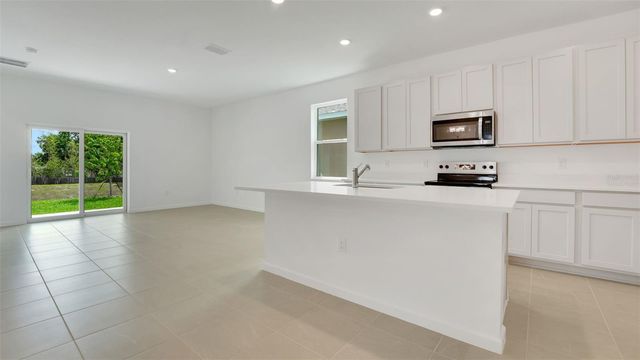 4094 PENELOPE AVENUE, Lake Wales, FL 33859