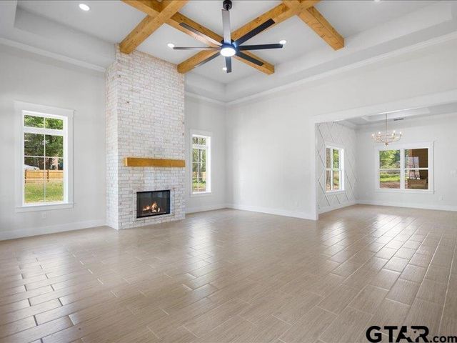 18171 W Lakeview Dr, Troup, TX 75789