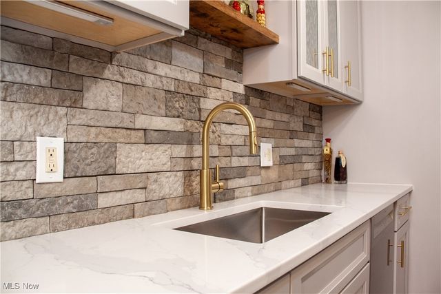 16475 Heather Lane S202, Middleburg Heights, OH 44130