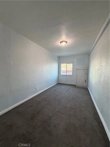 7815 S Western, Los Angeles, CA 90047