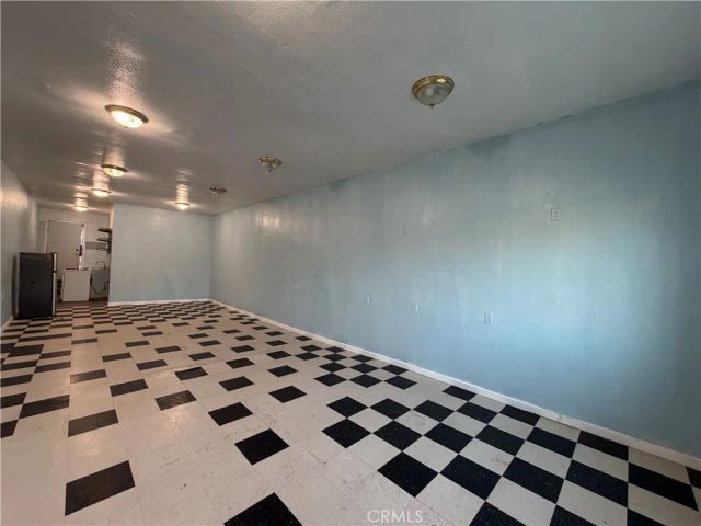 7815 S Western, Los Angeles, CA 90047