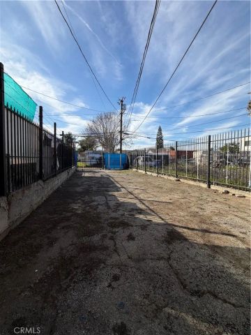 7815 S Western, Los Angeles, CA 90047