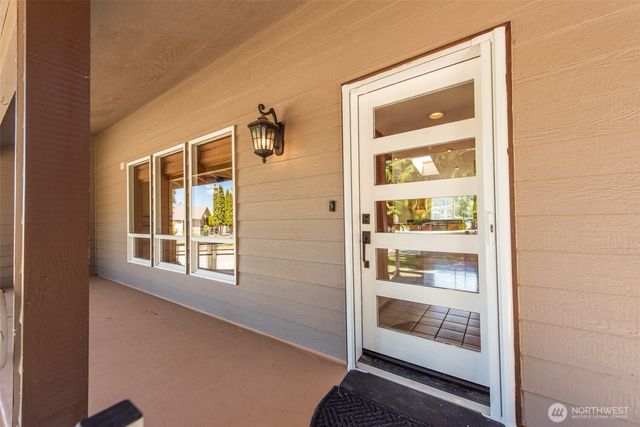 1419 S Pacific Vista, Port Angeles, WA 98363