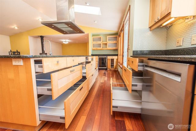 1419 S Pacific Vista, Port Angeles, WA 98363