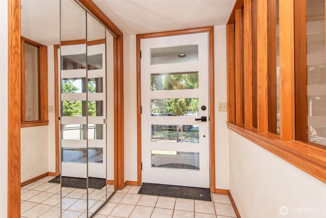 1419 S Pacific Vista, Port Angeles, WA 98363