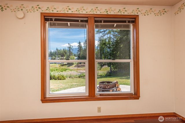 1419 S Pacific Vista, Port Angeles, WA 98363