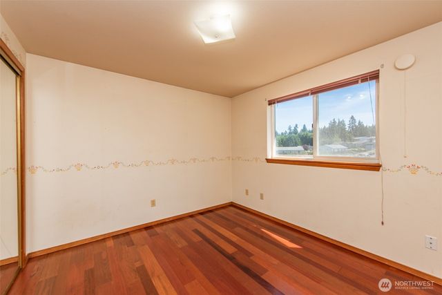 1419 S Pacific Vista, Port Angeles, WA 98363