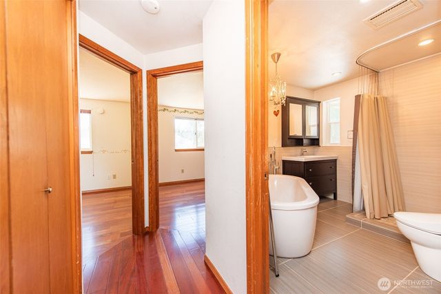 1419 S Pacific Vista, Port Angeles, WA 98363