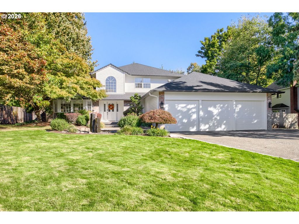 2132 Se DOUGLAS Pl, Gresham, OR 97080